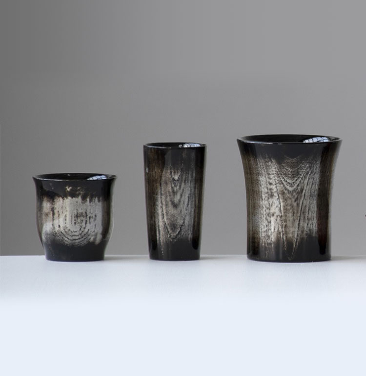 Issen –Handmade zelkova sake cups
